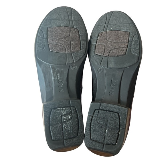 Naot Helm Boot: Bourdeaux Leather/Violet Nubuck - Picture 6 of 8